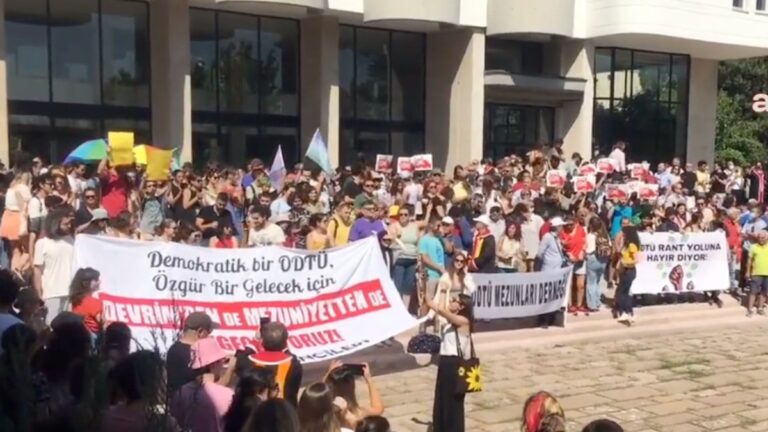 ODTÜ’de iptal edilen mezuniyet merasimi protestosu