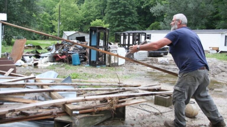 ABD’nin Kentucky eyaletindeki sel felaketinde can kaybı 35’e çıktı