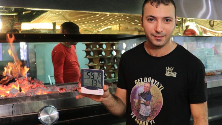 Adana’da kebapçıların sıcakla imtihanı zor geçiyor