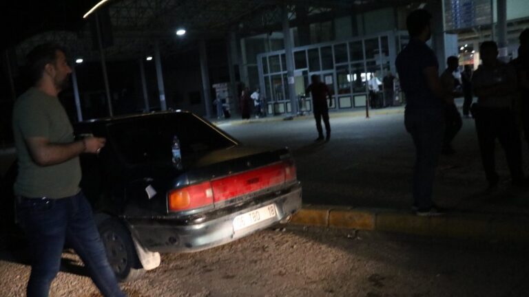 Afyonkarahisar’da yol verme tartışması: Taksici bıçakla dehşet saçtı