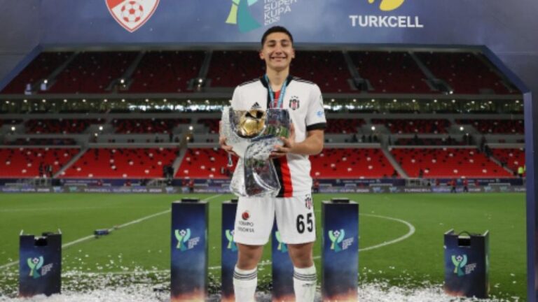 Beşiktaş, Torino’nun Emirhan İlkhan teklifini kabul etti