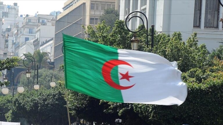Cezayir, İspanya’dan çektiği büyükelçisini Fransa’ya atadı