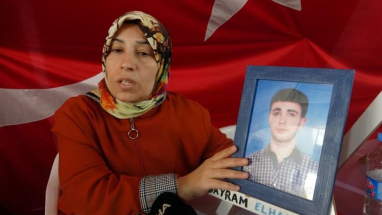 Diyarbakır’da ailelerin evlat nöbeti bin 71’inci gününe girdi