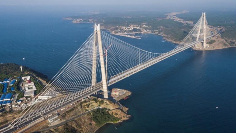 Dünya mühendislik tarihine damga vuran Yavuz Sultan Selim Köprüsü 6 yaşında!