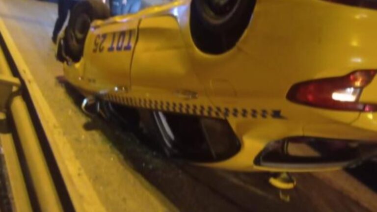 Esenler’de alkollü taksi şoförü kaza yaparak takla attı