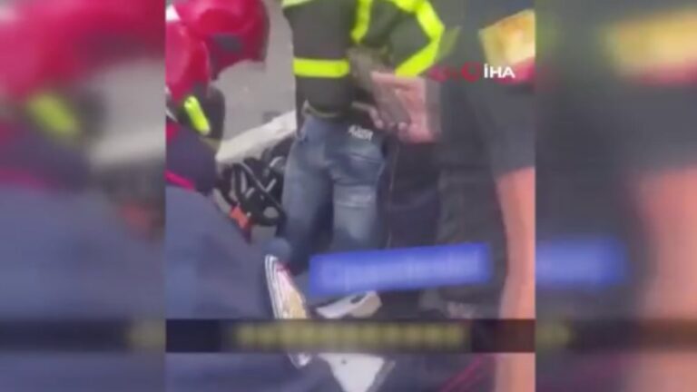 Fransa’da telefonunu almak isteyen adam konteynere sıkıştı