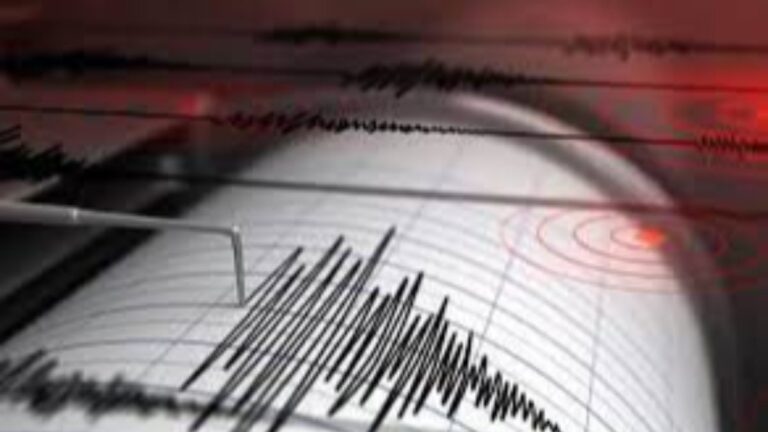 İspanya’nın Cadiz Körfezi’nde 5,4 büyüklüğünde deprem yaşandı