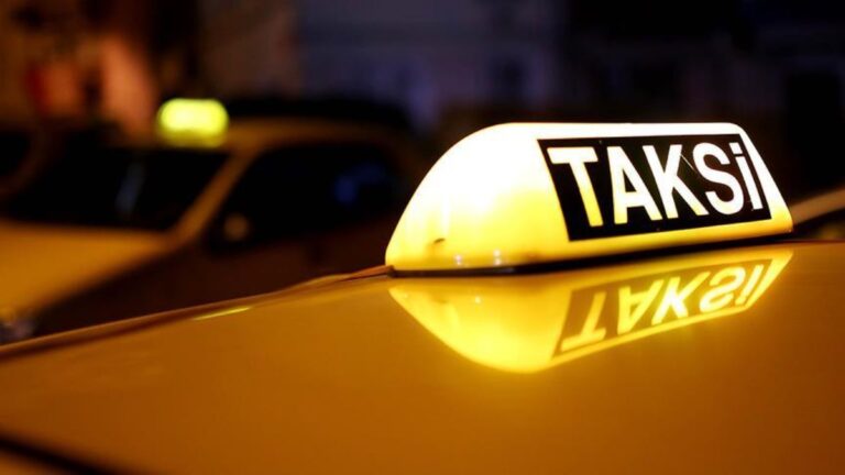 İstanbul’da, kısa mesafeye 200 lira isteyen taksi şoförüne ceza