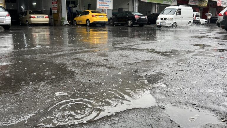 İstanbul’da selde kalan araçların masrafı cep yakıyor