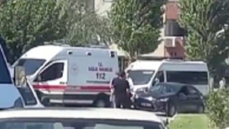 İzmir’de, hastane önünden ambulans çalan şahıs yakalandı