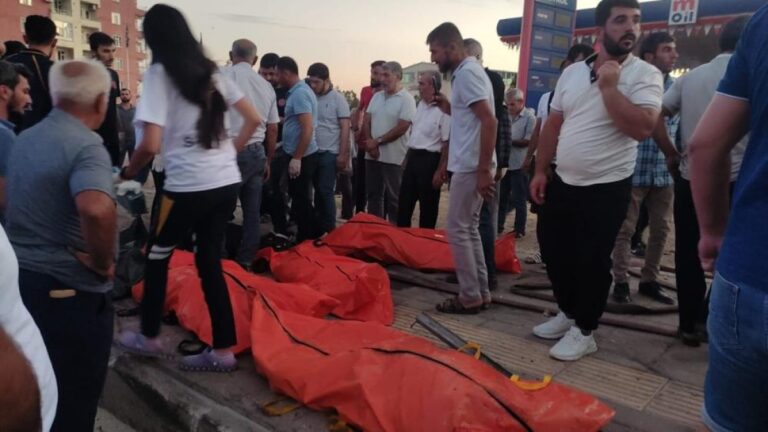 Mardin Derik’te feci kaza: 2 gözaltı