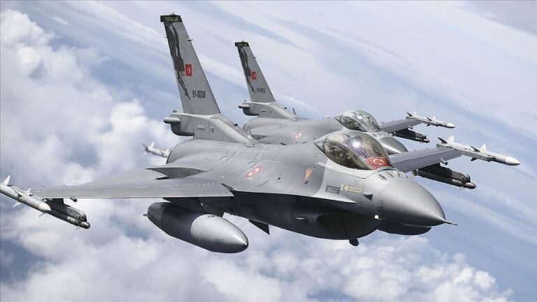 MSB: Yunan S-300’ü, Türk F-16 savaş uçağını taciz etti