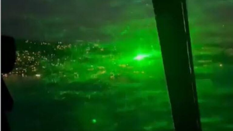 Muğla’da yangın söndürme helikopterine lazer tutuldu