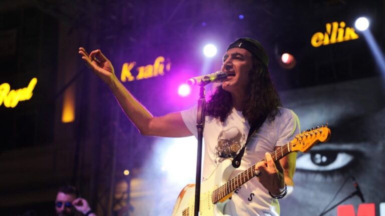 Murat Kekilli, Erzincan’da konser verdi