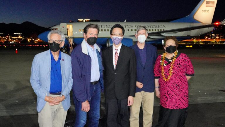 Nancy Pelosi’nin ziyaretinden sonra ABD’li heyet Tayvan’a gitti