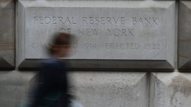 New York Fed imalat endeksi sert düştü