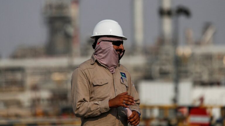Saudi Aramco’nun kârı, ikinci çeyrekte yüzde 90 arttı