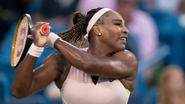Serena Williams ilk turda veda etti