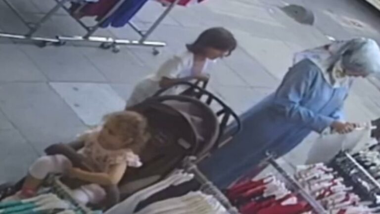 Sultangazi’de kız çocuğunun hırsızlık yaptığı anlar kamerada