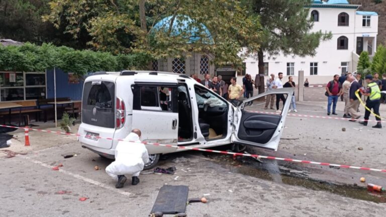 Trabzon’da birkaç gün önce evlenen çifti kaza ayırdı
