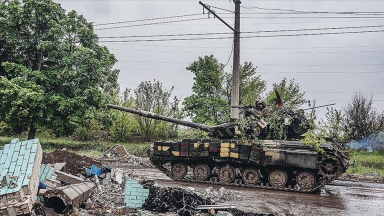 Ukrayna: Rusya, Donetsk’i yoğun şekilde vuruyor