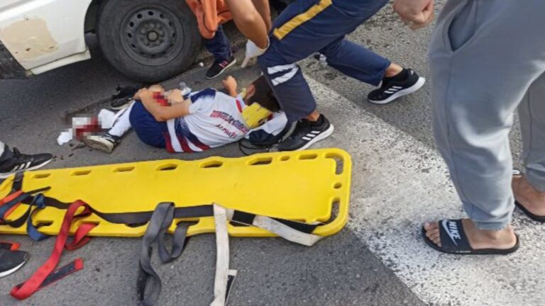 Zonguldak’ta ilerleyen otomobil, kaldırımda giden çocuğu ezdi